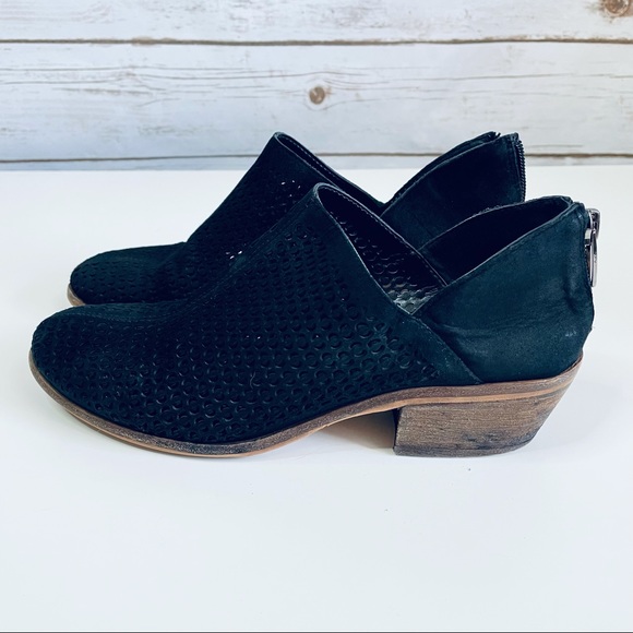 Vince Camuto | Paleta Perforated Ankle Booties - Picture 3 of 8
